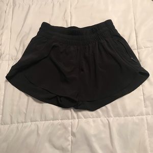 Lululemon Hotty Hot Short Size 6